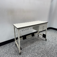 6' Laboratory Table image 0